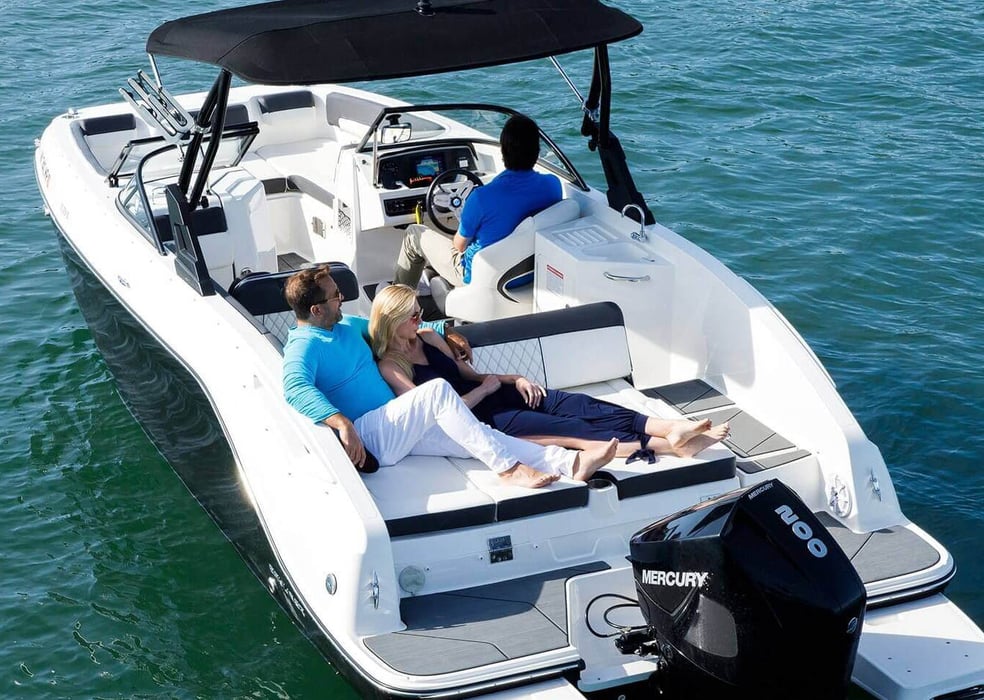 32' Sundancer + Seabob and 22' Bayliner Tie-Up (20 Guests)