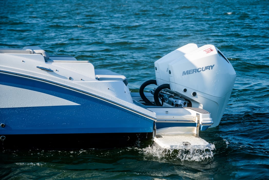 29' 2023 Sea Ray SDX 12