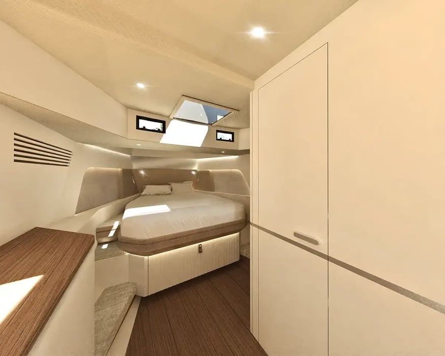 astor-36ft-yacht-gallery8-1