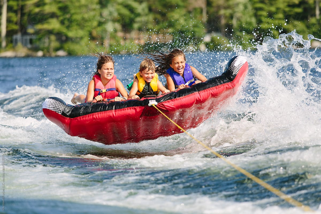 first two hours of tubing free on yacht hampton watersport charter 
