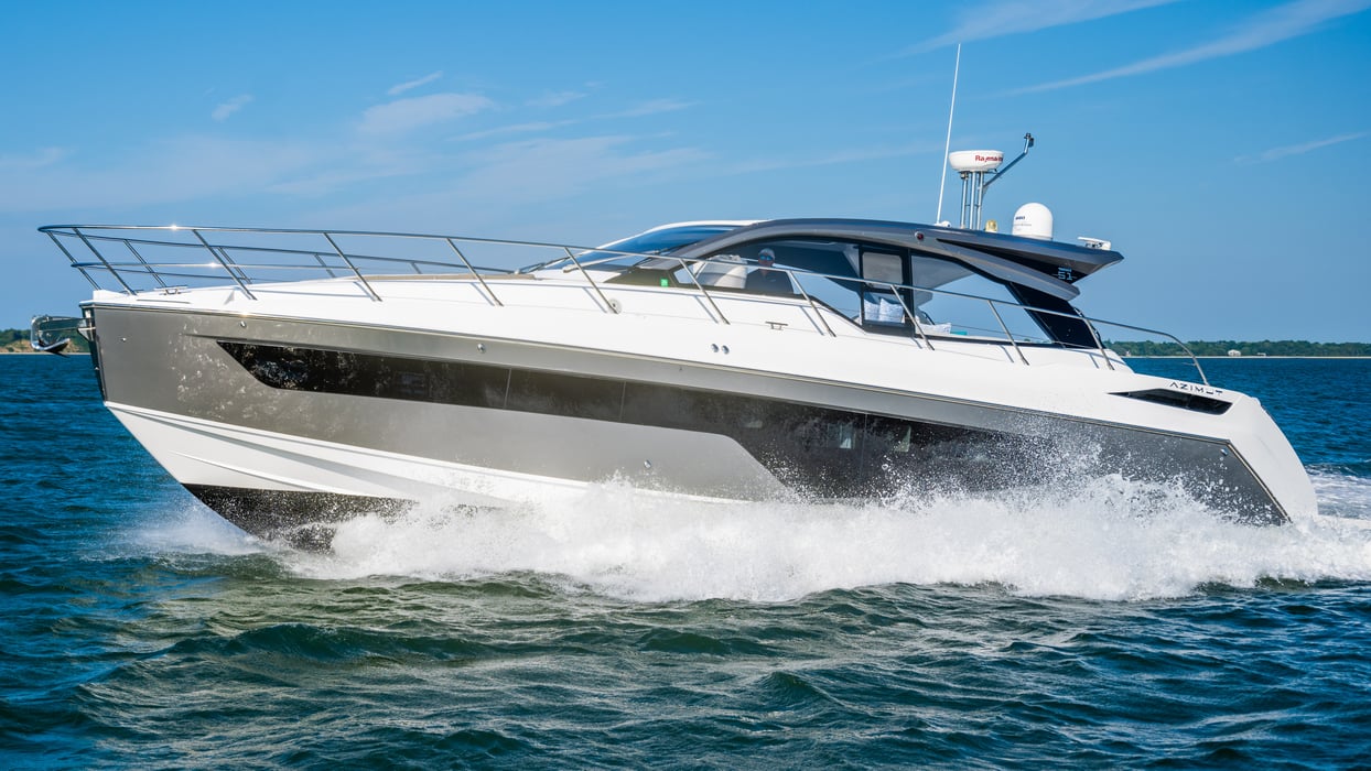 51' 2022 Azimut Atlantis 11