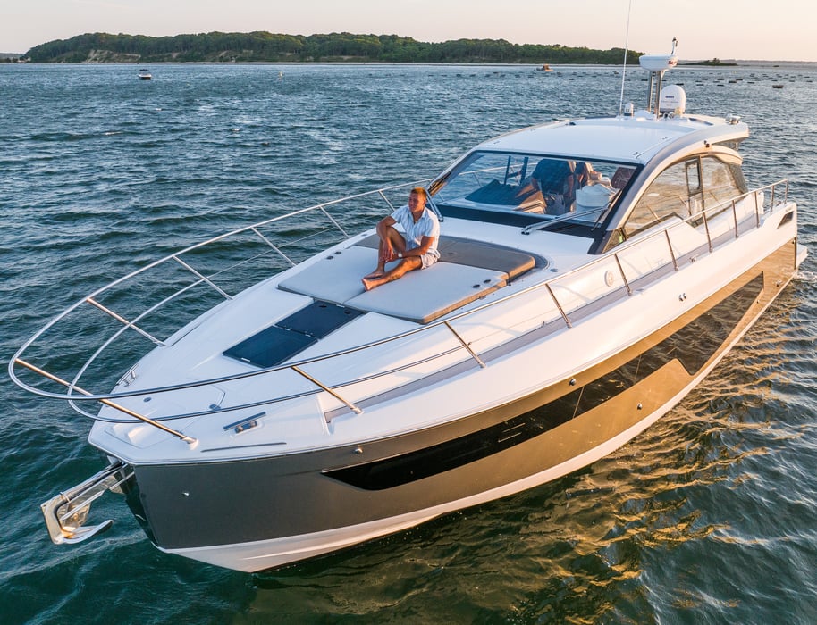 51' 2022 Azimut Atlantis 4