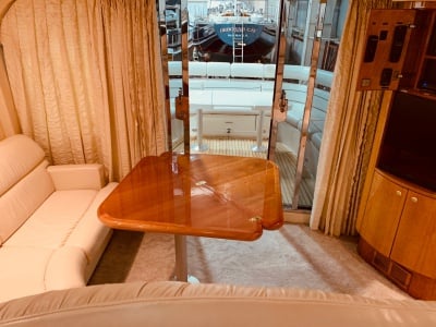 Yacht 59 folding table