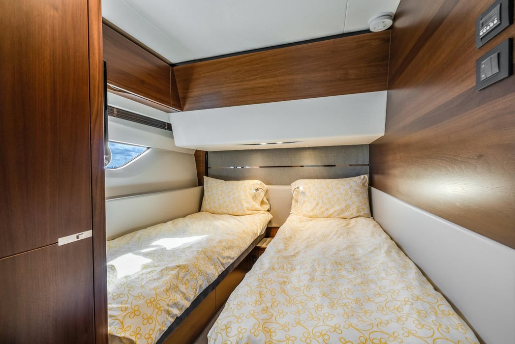 65' Princess - Sag Harbor