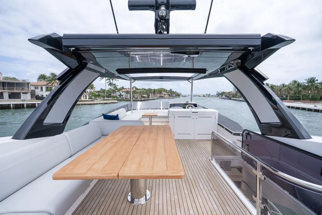 68-2024-sunseeker-14