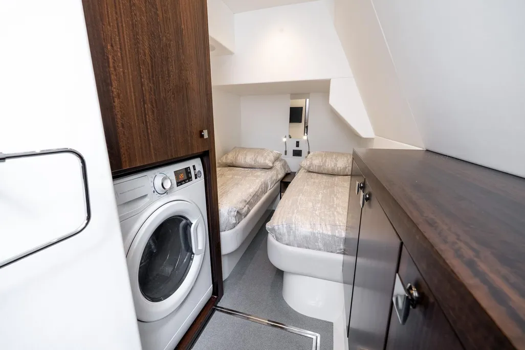 68-2024-sunseeker-17