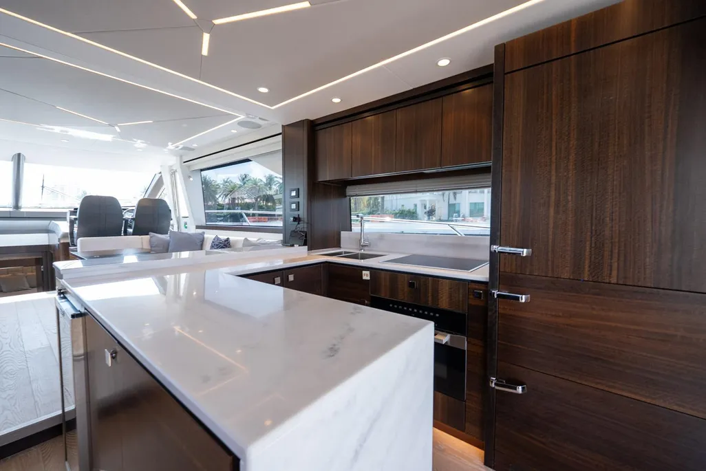 68-2024-sunseeker-18