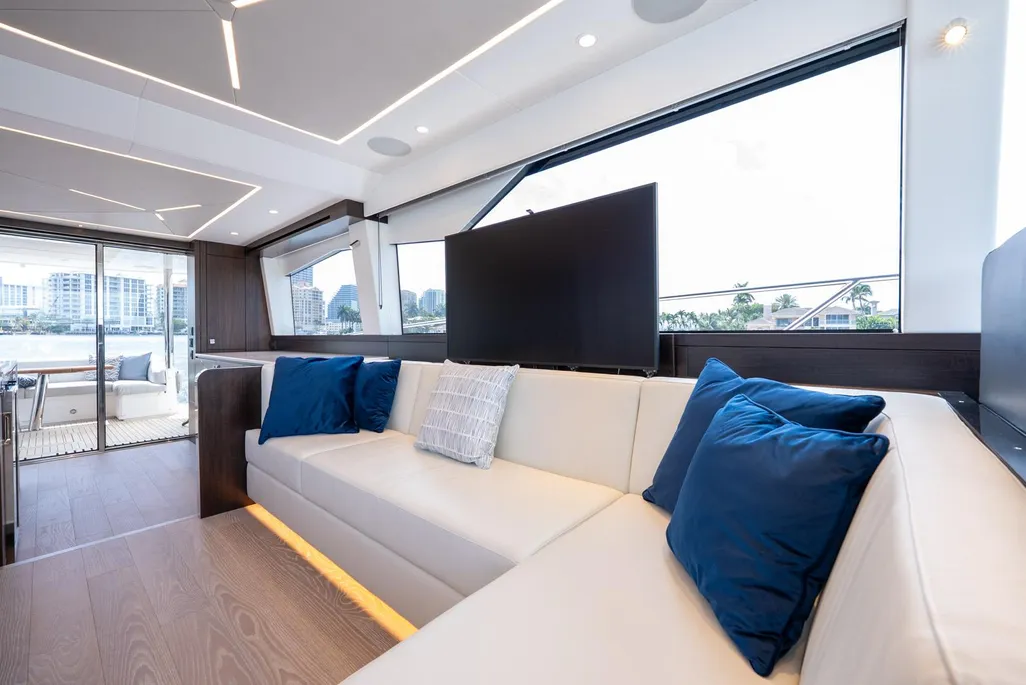 68-2024-sunseeker-22