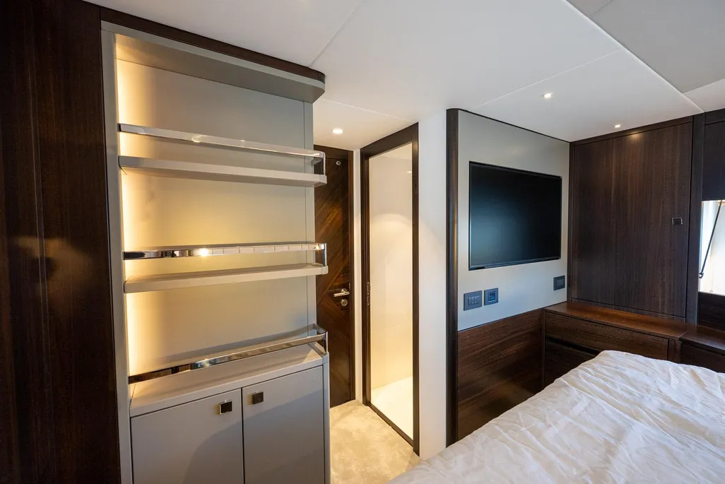68-2024-sunseeker-25