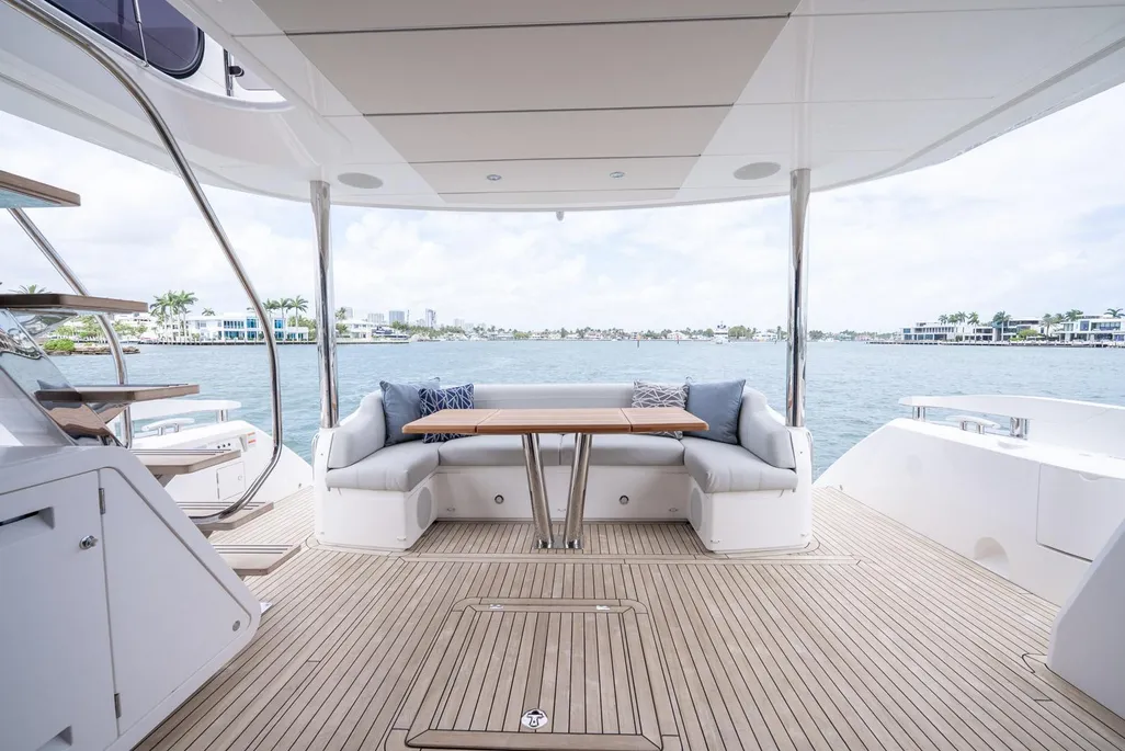 68-2024-sunseeker-29