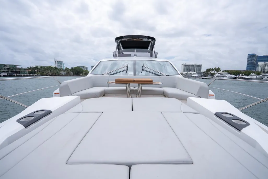 68-2024-sunseeker-8