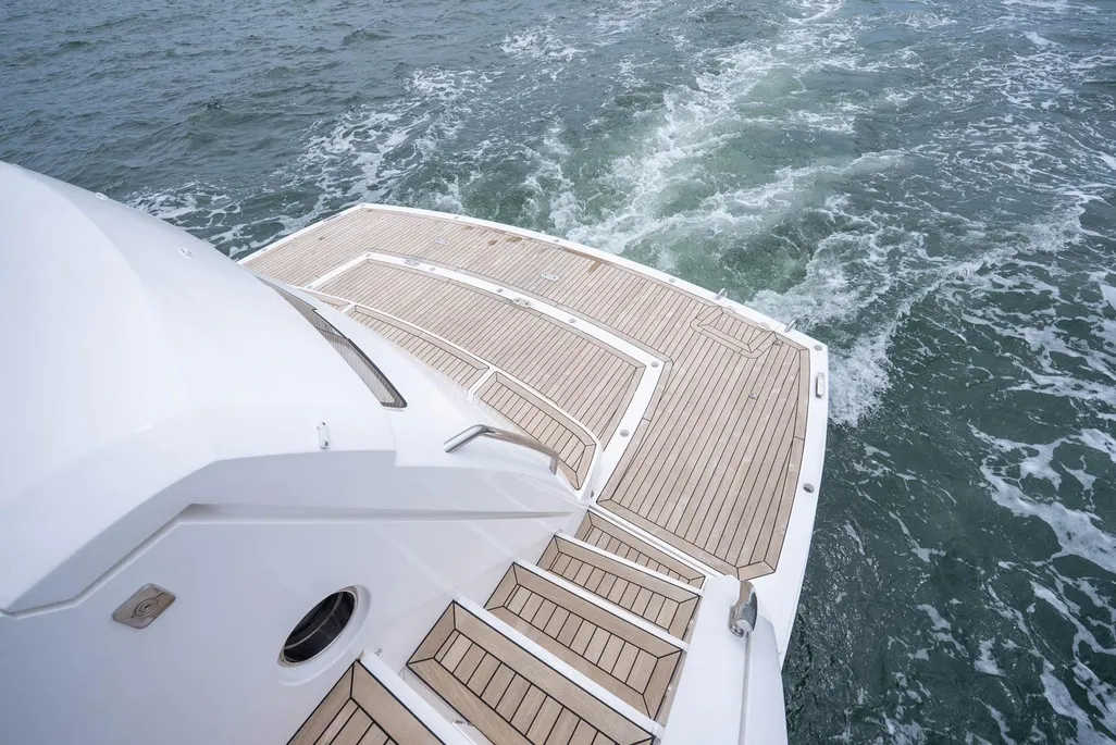 68-2024-sunseeker-9