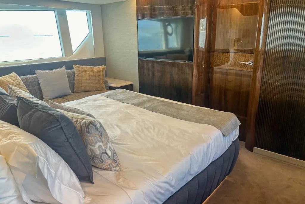 69-Squadron-Power-Yacht-17