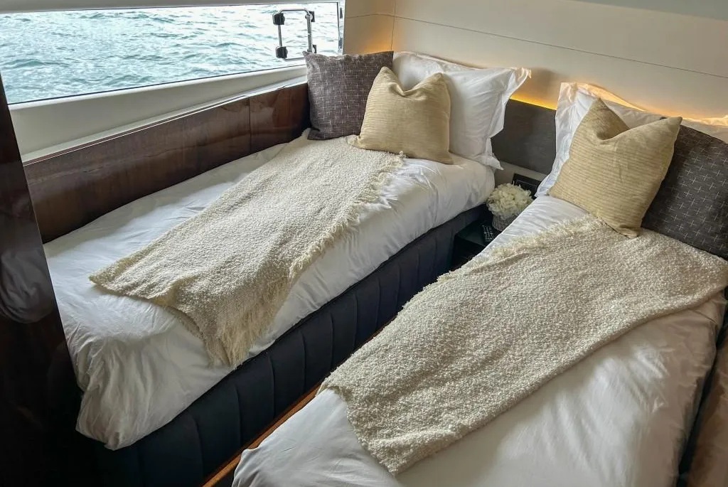 69-Squadron-Power-Yacht-26