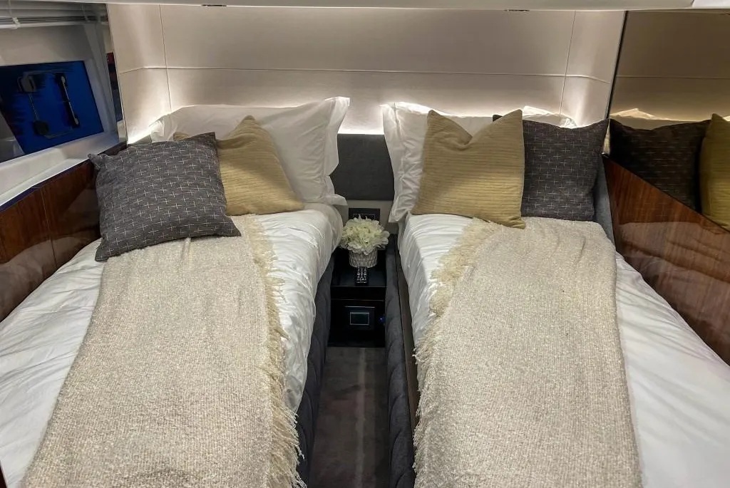 69-Squadron-Power-Yacht-27