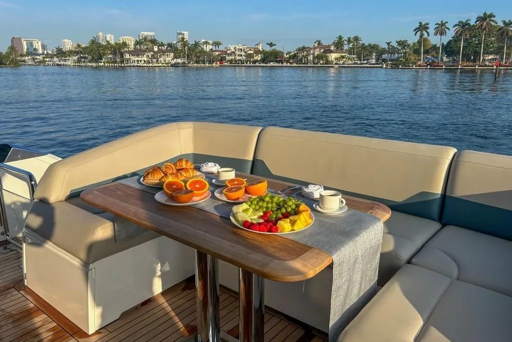 69-Squadron-Power-Yacht-31