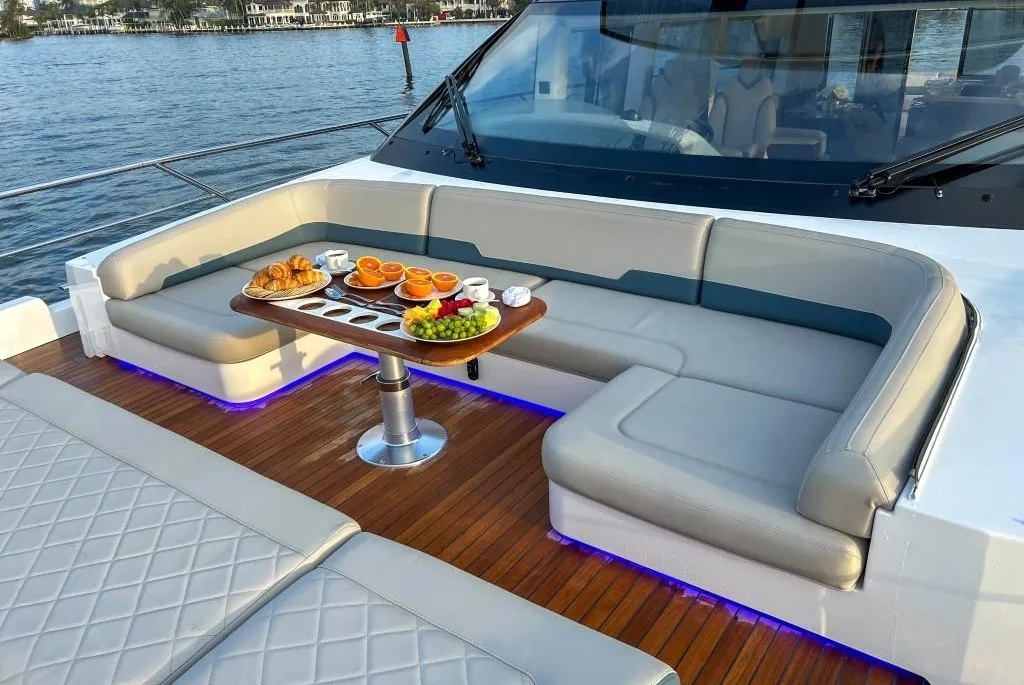 69-Squadron-Power-Yacht-34