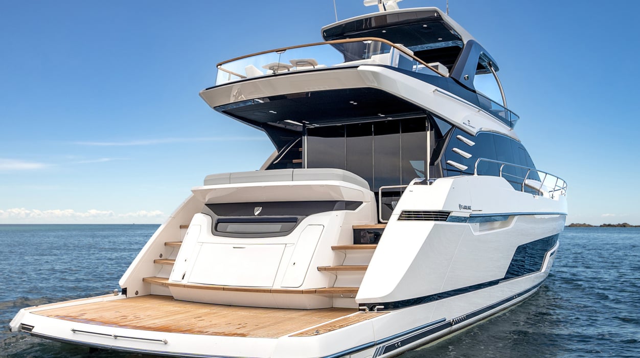 Fairline-69-9
