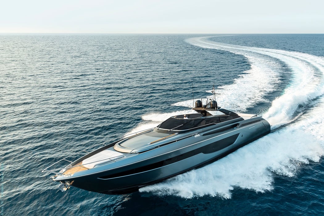 76_riva_yacht-1