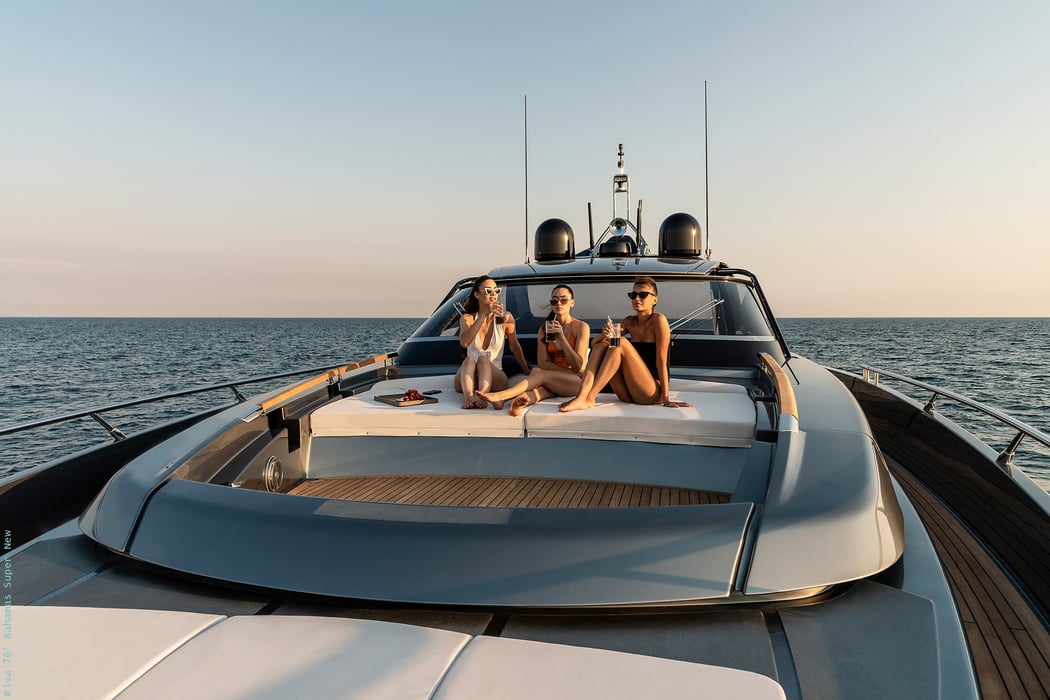76_riva_yacht-12