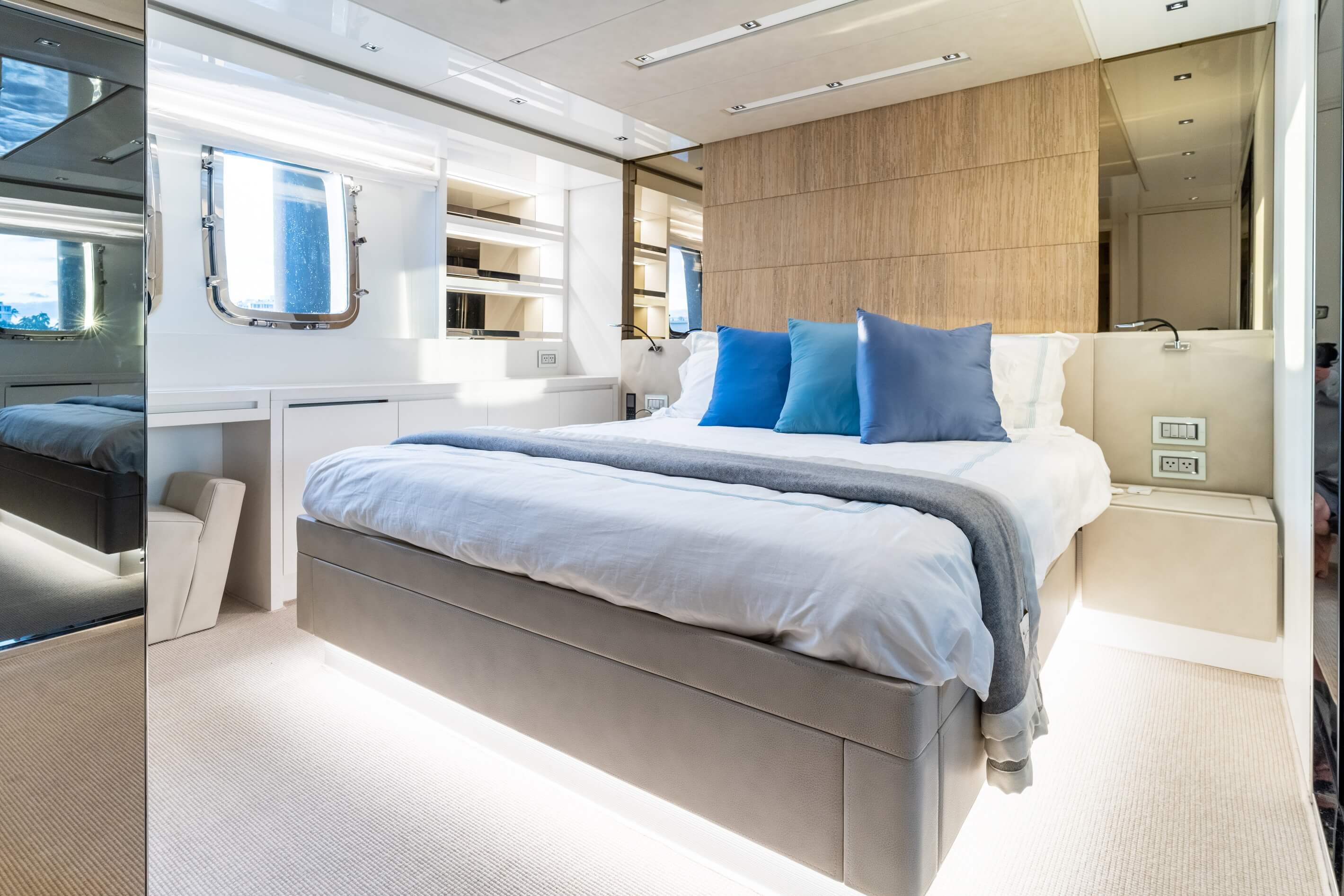 MA King Bed