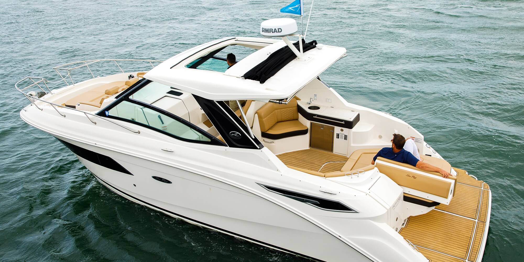 32' 2020 Sundancer + Seabob Image 2