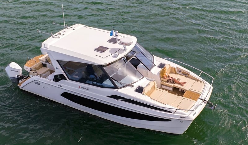 36' 2021 Aquila Catamaran + Seabob (Montauk) Image 1