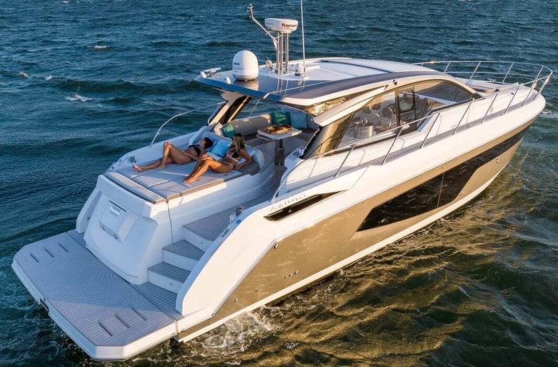 51' 2022 Azimut Atlantis + Seabob Image 2