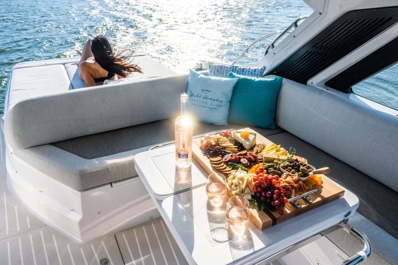 51' 2022 Azimut Atlantis + Seabob Image 3