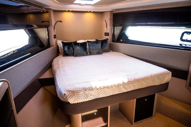 51' 2022 Azimut Atlantis + Seabob Image 4