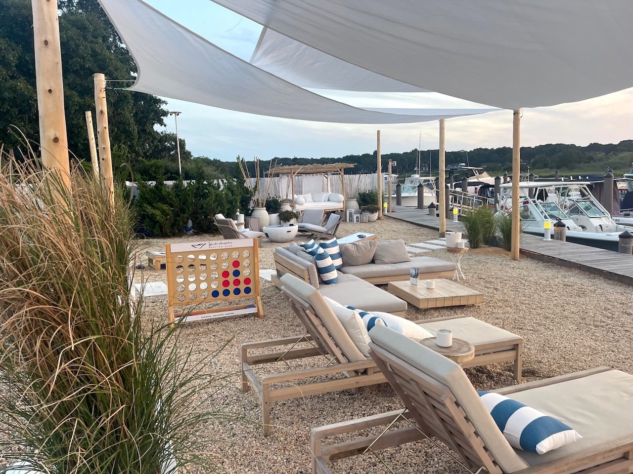 Yacht Hampton Marina