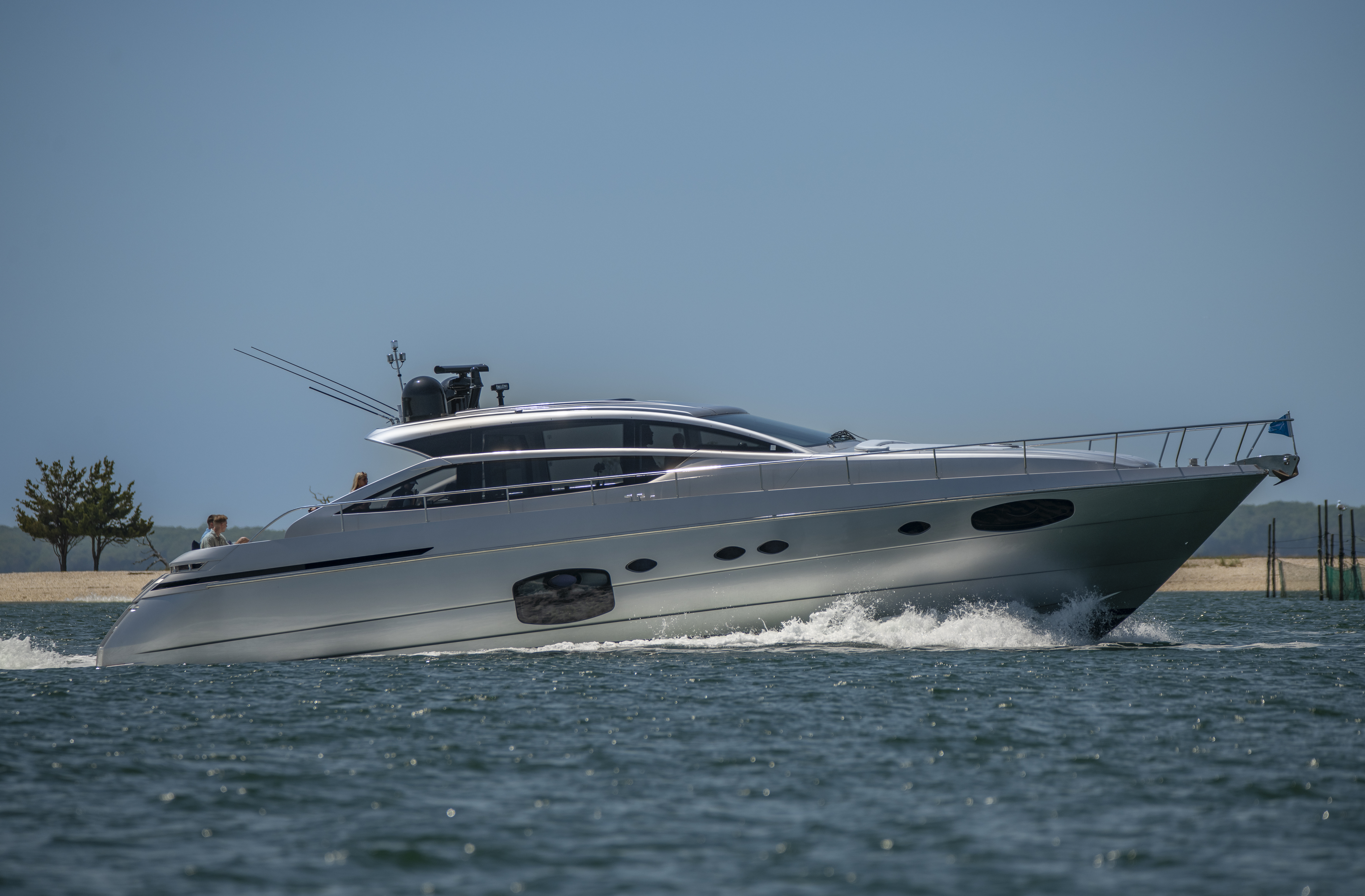 62' Pershing Yacht For Sale