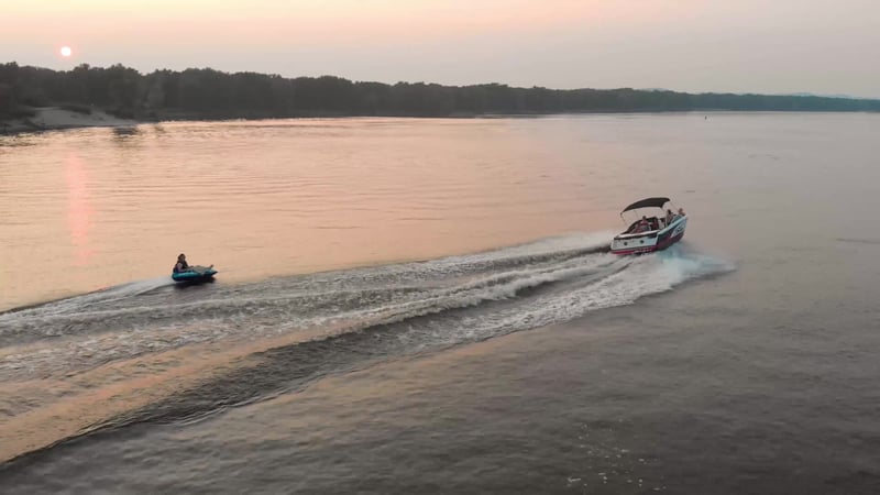 Tubing-thumb