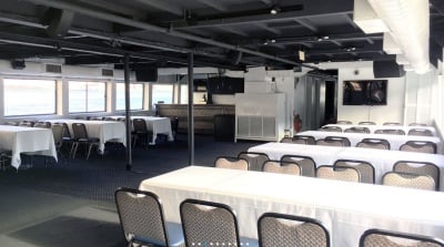Yacht 180 main deck aft