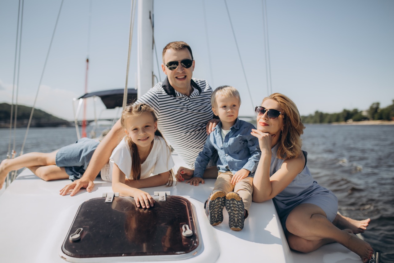 Family Boat Rental