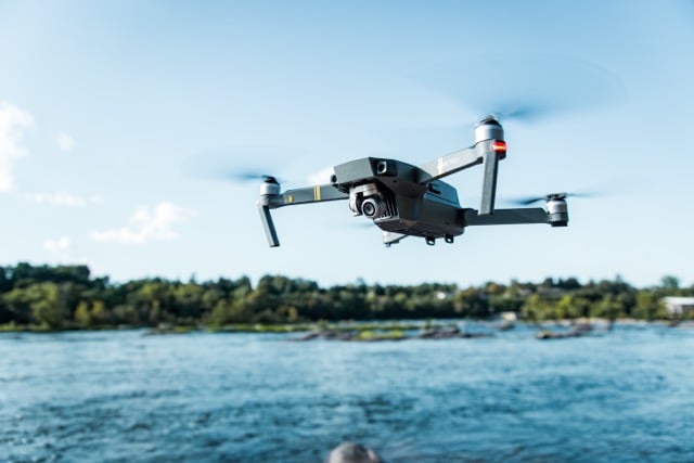karl-greif-H5IXIH254AU-unsplash Medium