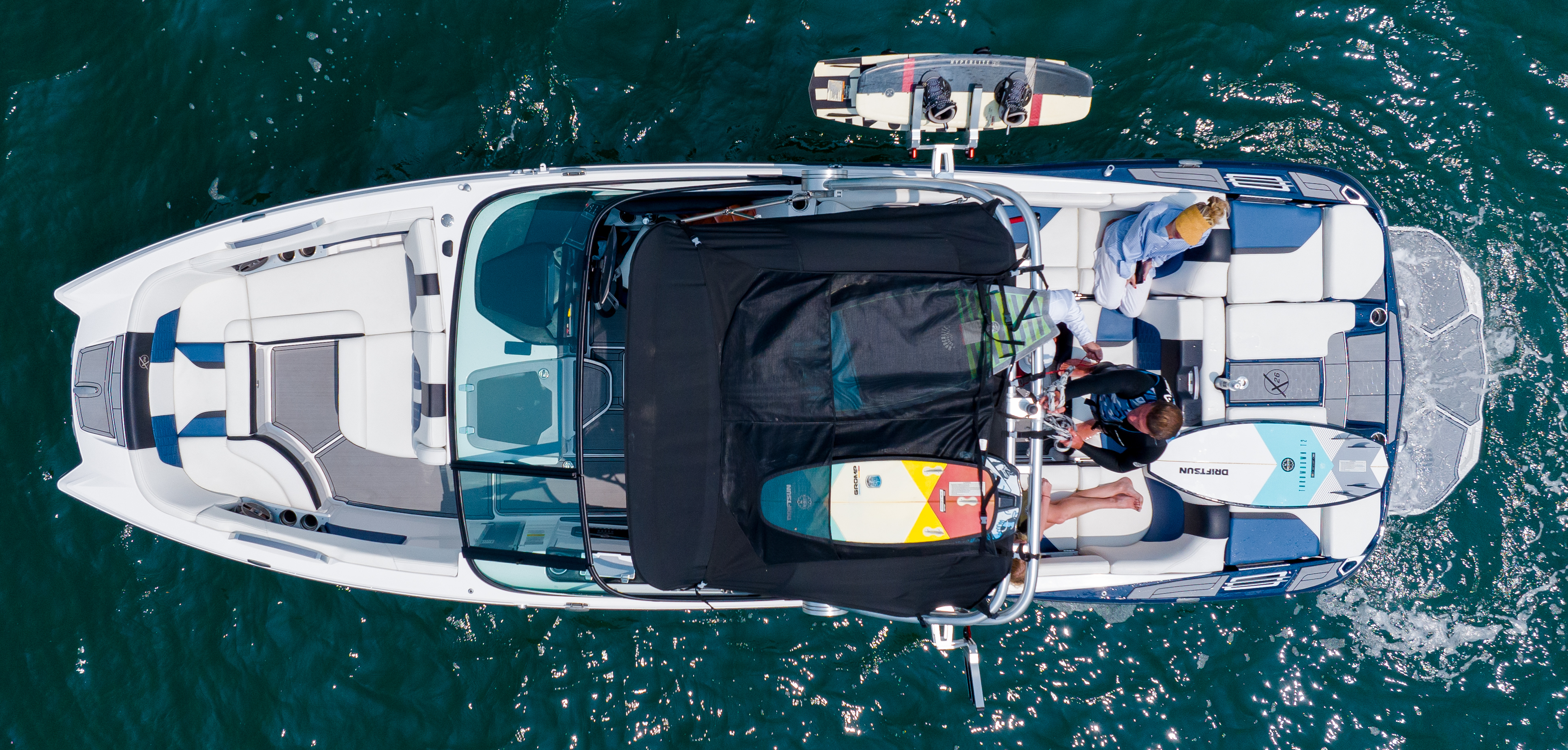 26' 2022 Mastercraft WakeSurf/Ski Image 3