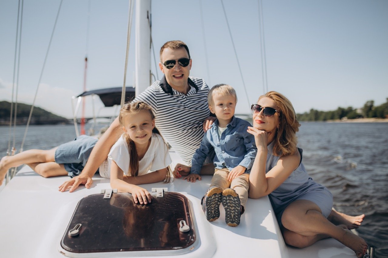 family-portrait-on-the-deck-of-the-yacht-2022-11-16-08-07-50-utc Large